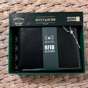 Rivet & Burr RFID Leather Bifold Wallet – Black | New in Box